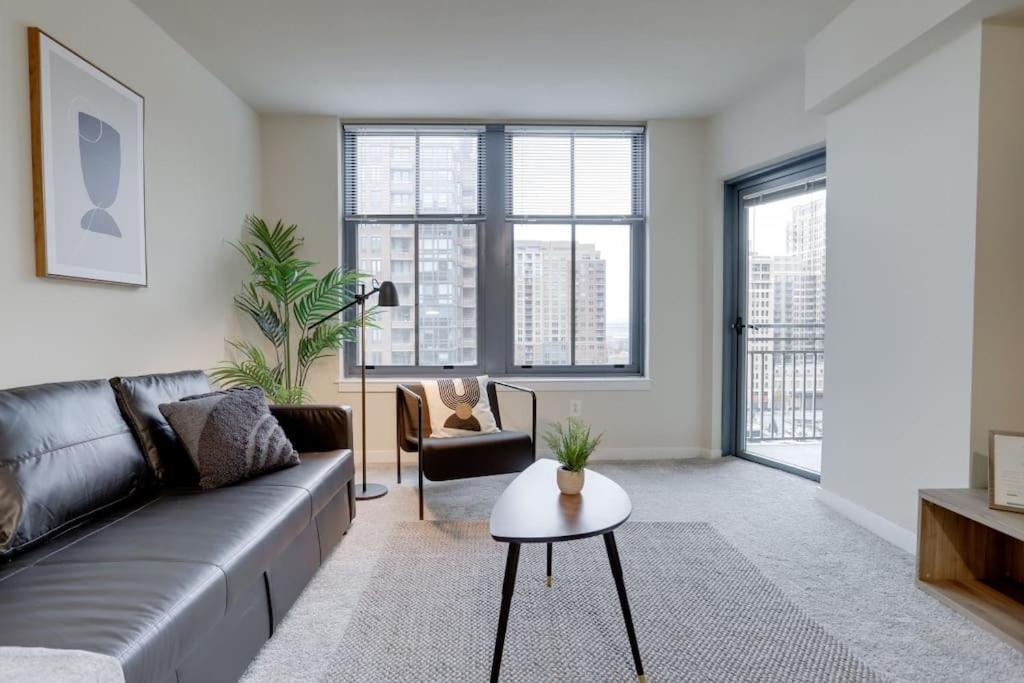 Condo With Gym And Pool In Pentagon City 8Min To Dca Arlington Kültér fotó