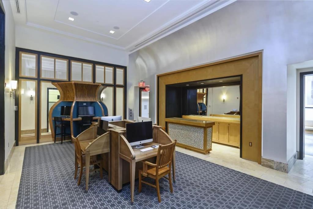 Condo With Gym And Pool In Pentagon City 8Min To Dca Arlington Kültér fotó
